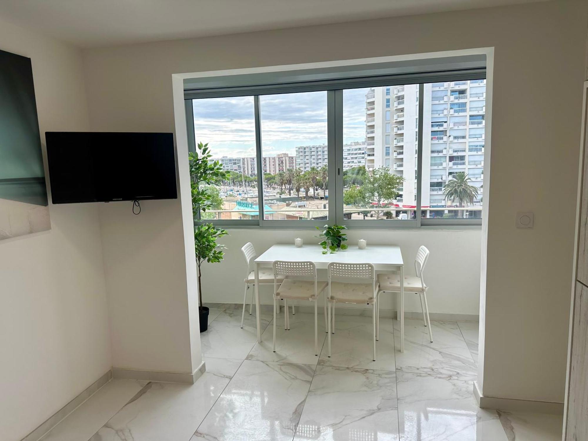 Studio Vue Sur Le Port Mauguio Dış mekan fotoğraf